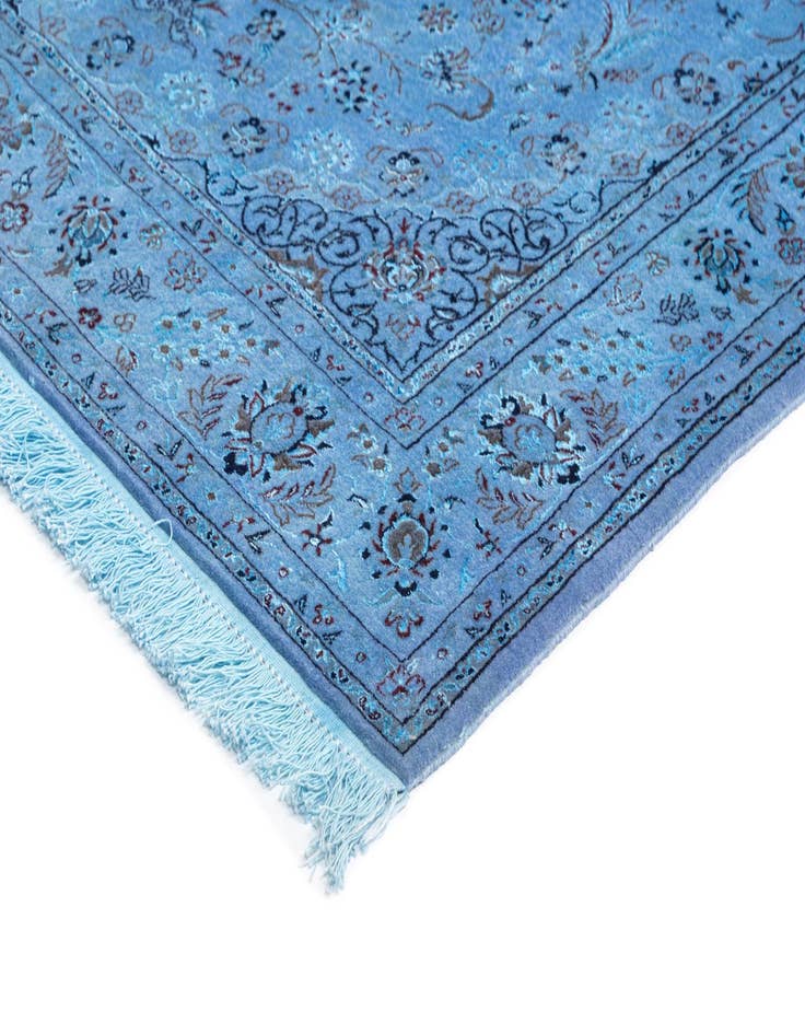 Detail image of  4' 1 x 6' 3 Nain Rug