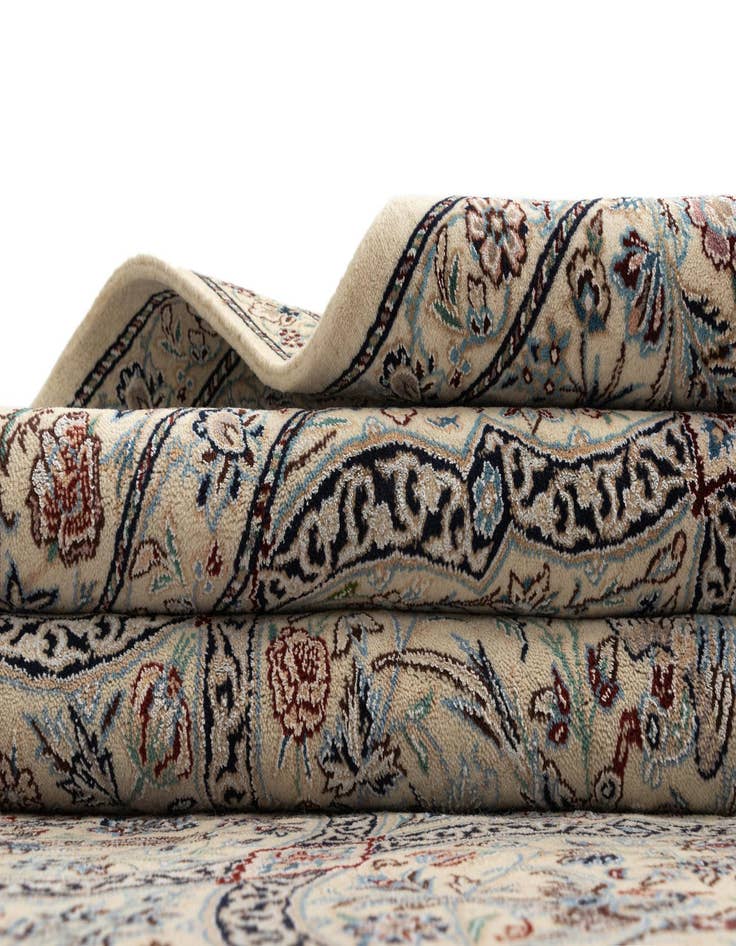 Detail image of  5' x 7' 9 Nain Rug