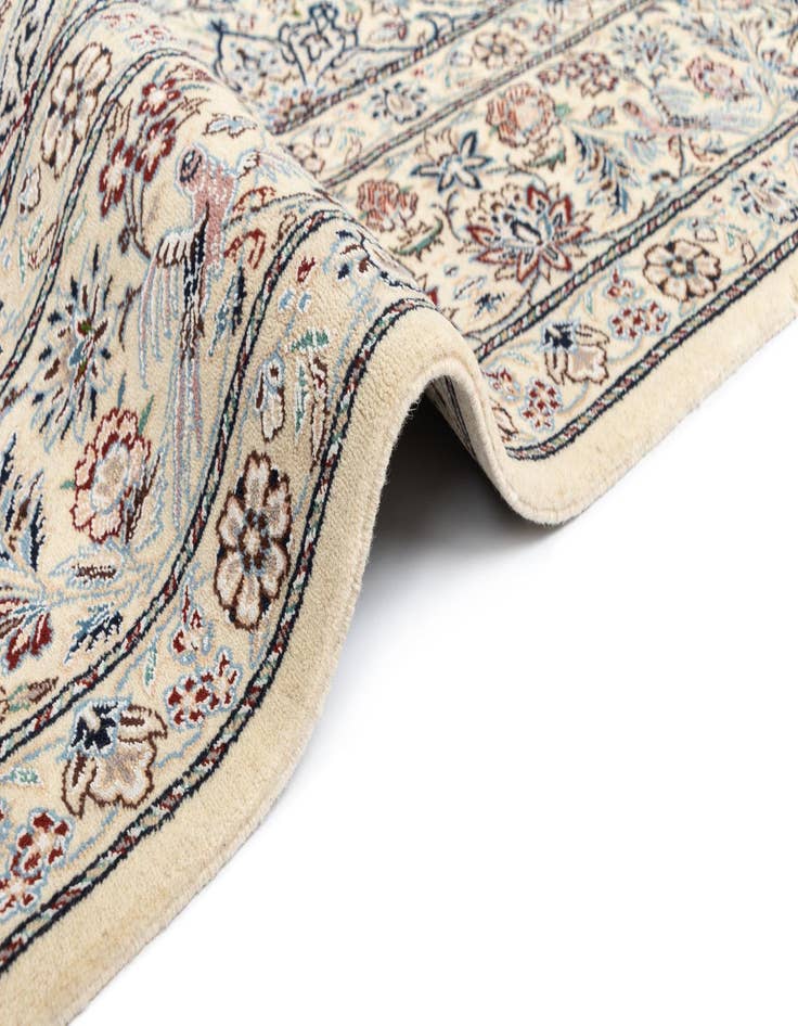 Detail image of  5' x 7' 9 Nain Rug