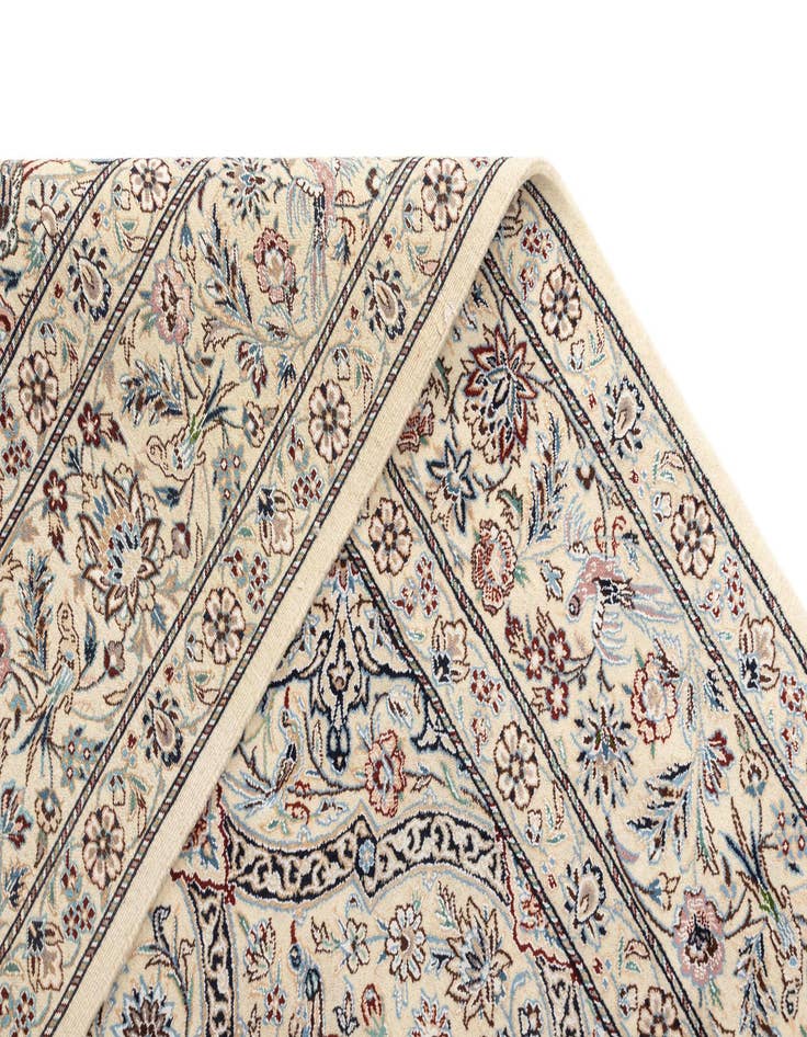 Detail image of  5' x 7' 9 Nain Rug