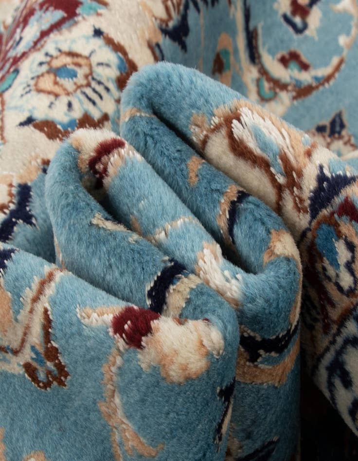 Detail image of  3' 3 x 5'  Hand Knotted Nain Persian Rug