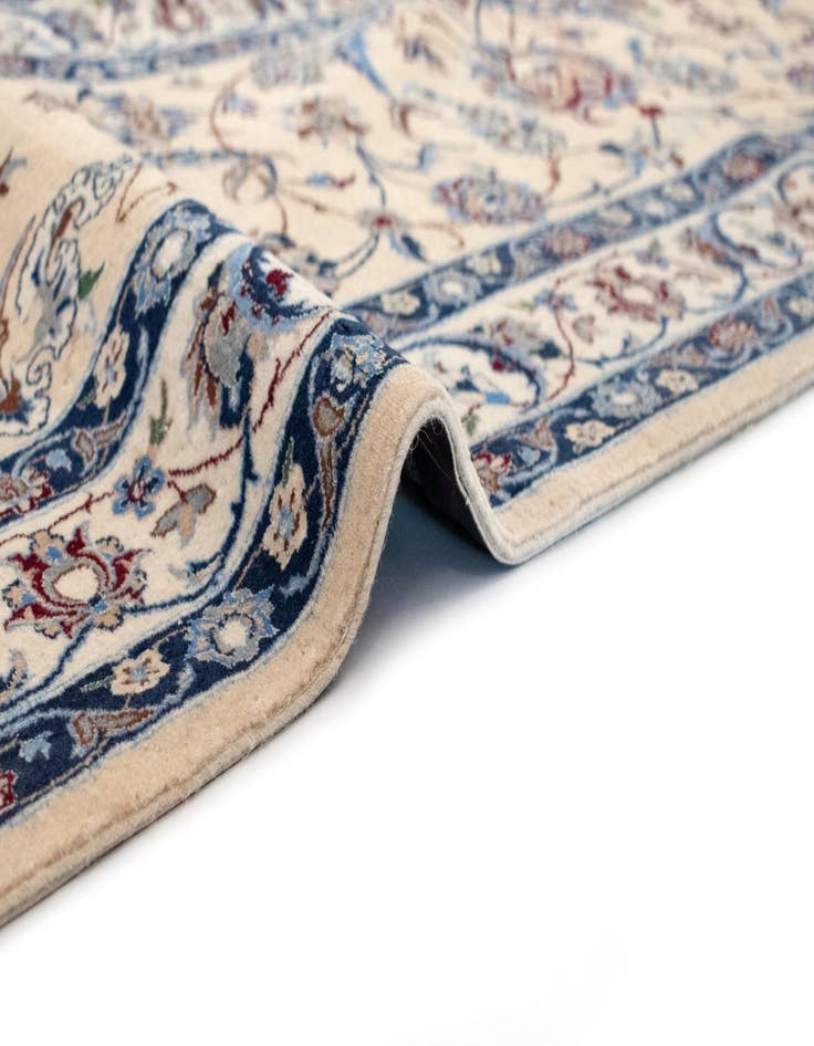 Detail image of  14' 9 x 21' 6  Hand Knotted Nain Persian Rug