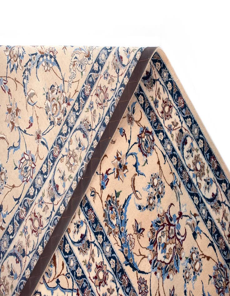 Detail image of  14' 9 x 21' 6  Hand Knotted Nain Persian Rug