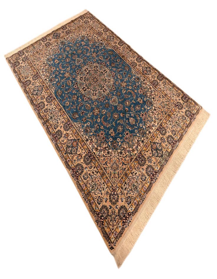 Detail image of  5' 3 x 7' 8 Nain Rug