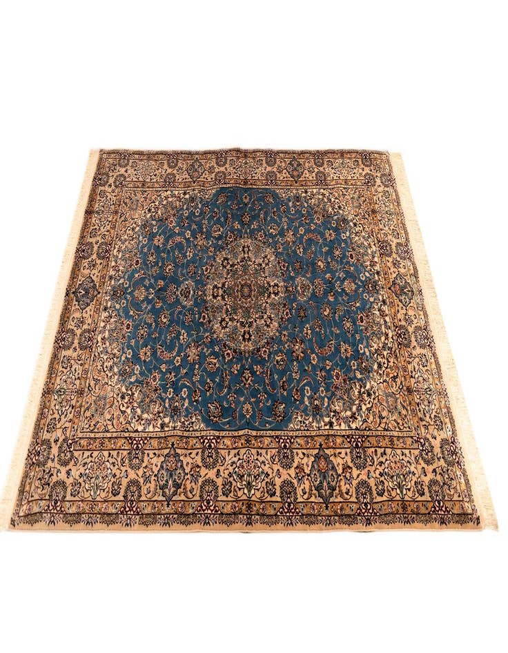 Detail image of  5' 3 x 7' 8 Nain Rug