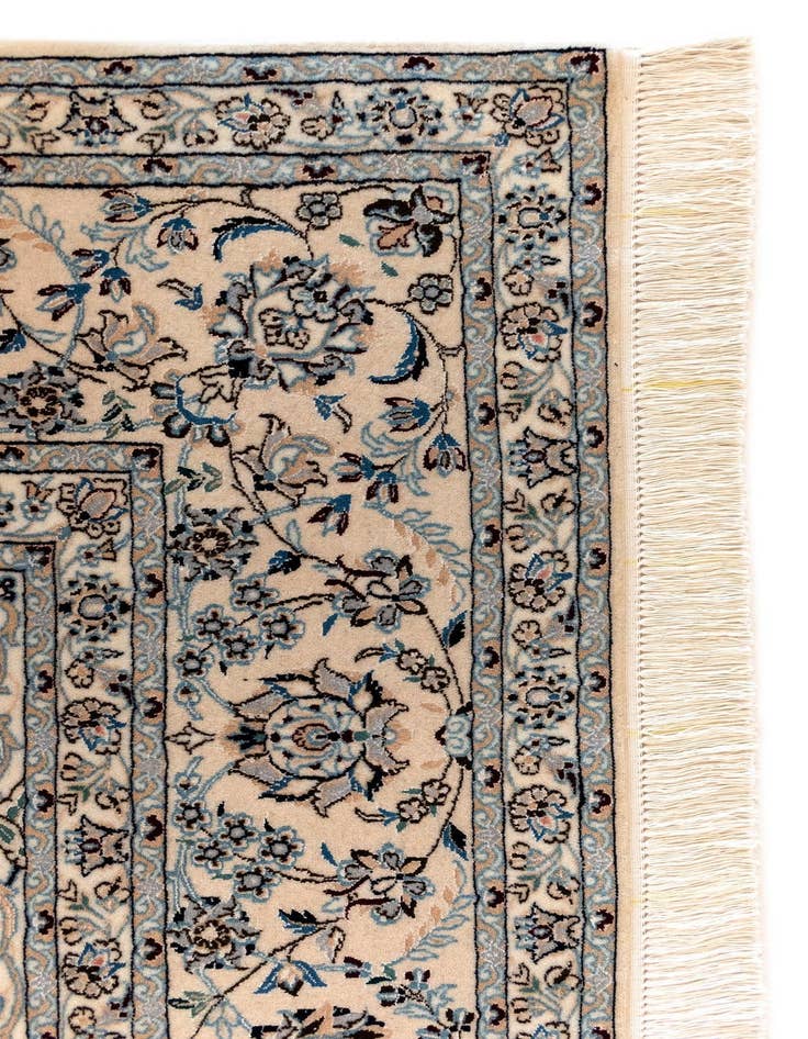Detail image of  6' 9 x 10' 4 Nain Rug