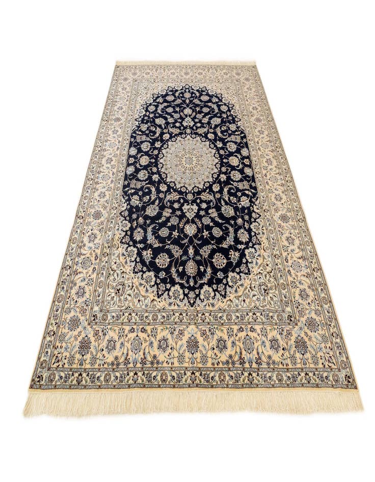 Detail image of  6' 10 x 9' 10 Nain Rug