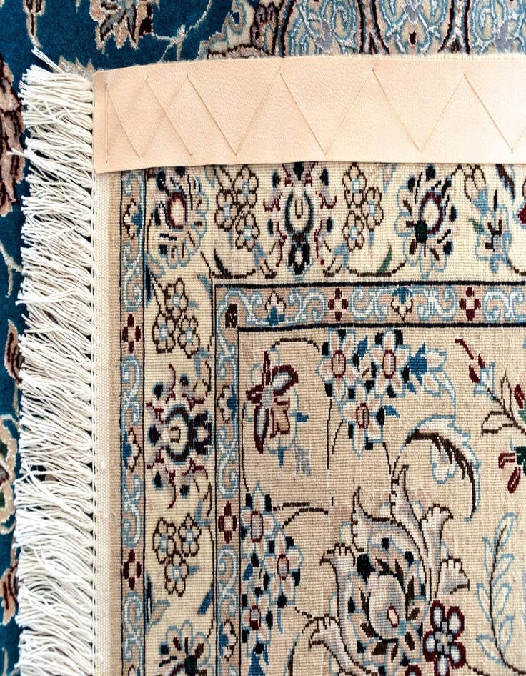 Detail image of  6' 11 x 10' 5 Nain Rug