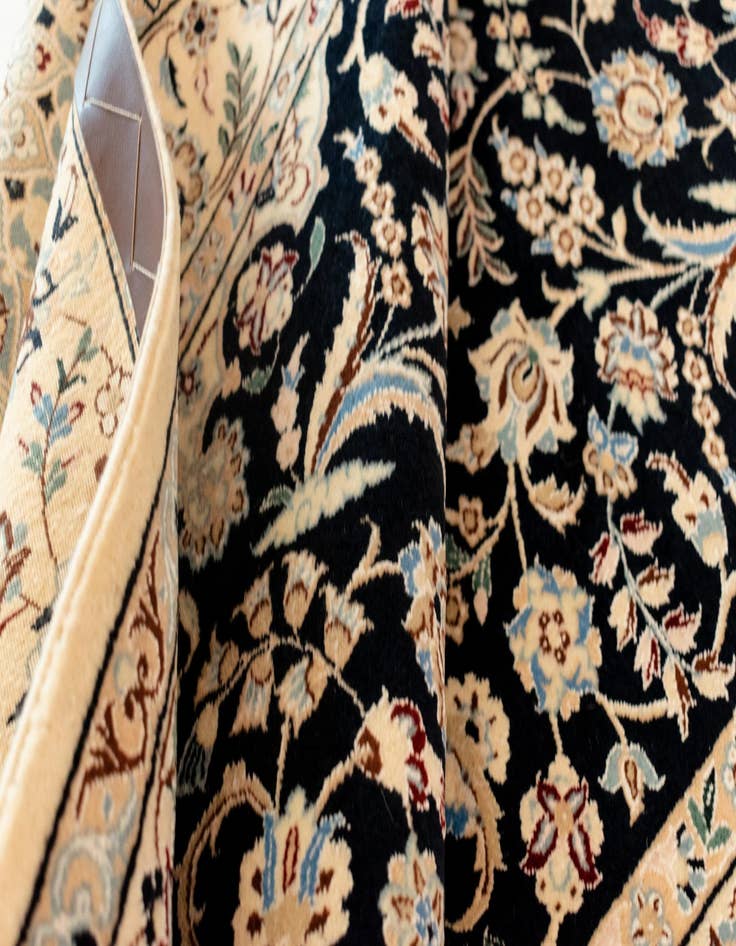 Detail image of  3' 8 x 5' 10 Nain Rug