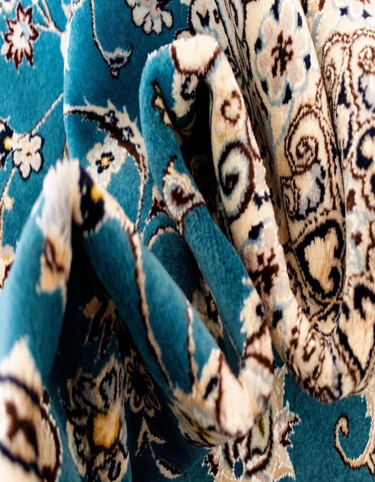 Detail image of  5' 1 x 7' 5 Nain Rug