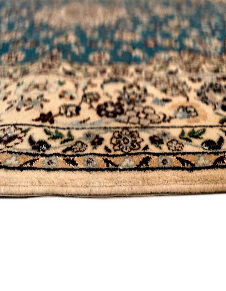 Detail image of  5' 1 x 7' 5 Nain Rug