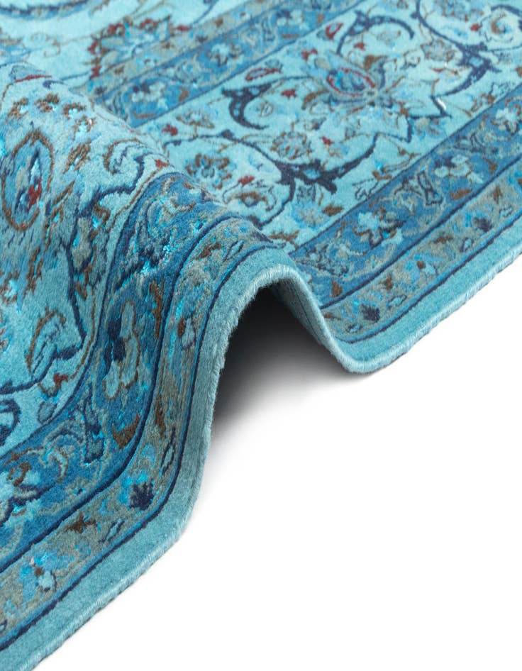 Detail image of  8' 9 x 12' 4 Nain Rug