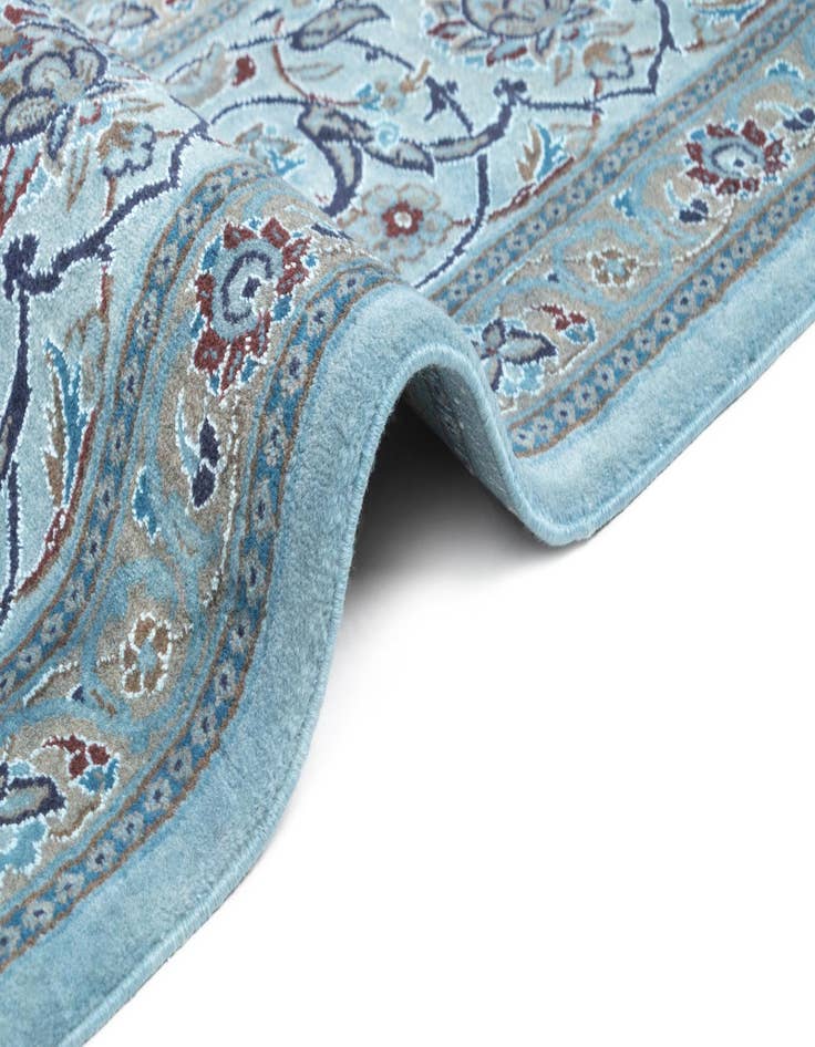 Detail image of  9' 5 x 12' 10 Nain Rug