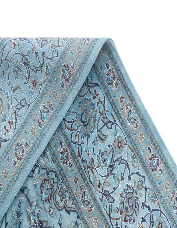 Detail image of  9' 5 x 12' 10 Nain Rug