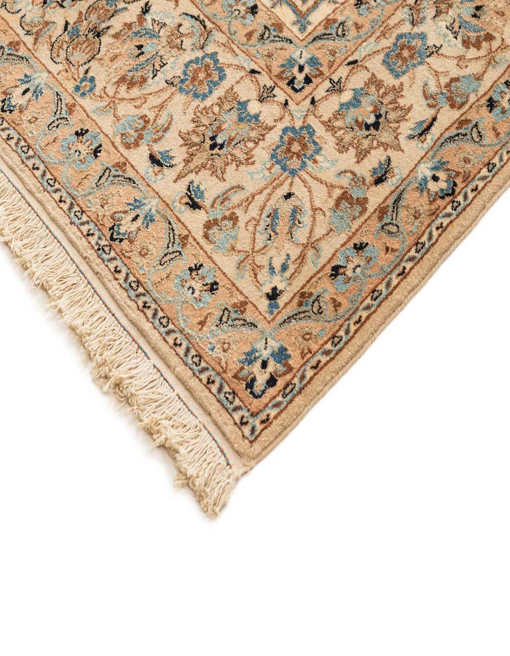 Detail image of  5' 4 x 9' 6  Hand Knotted Nain Rug