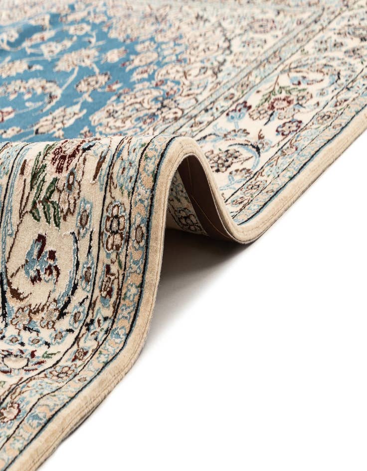 Detail image of  4' 10 x 7' 11  Hand Knotted Nain Rug