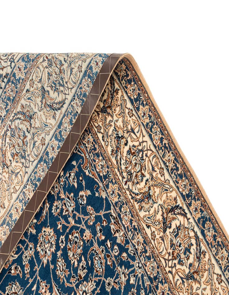 Detail image of  5' 7 x 7' 10  Hand Knotted Nain Rug