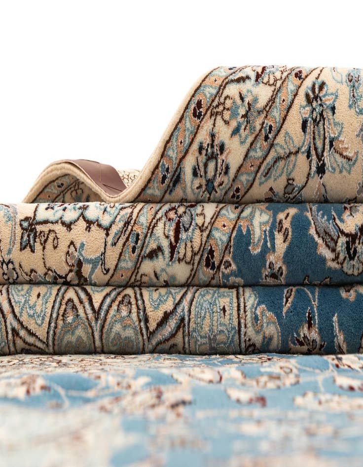 Detail image of  6' 10 x 10' 4 Nain Rug