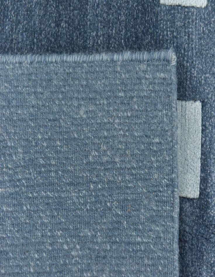 Detail image of  7' 6 x 9' 1  Hand Knotted Nepal Wool Rug