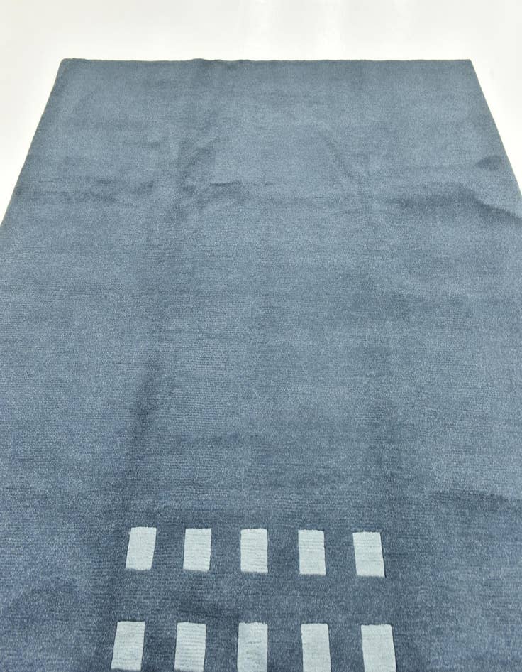 Detail image of  7' 6 x 9' 1  Hand Knotted Nepal Wool Rug