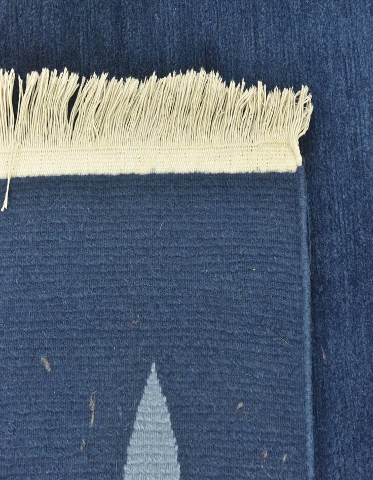 Detail image of  6' 7 x 10'  Hand Knotted Nepal Wool Rug