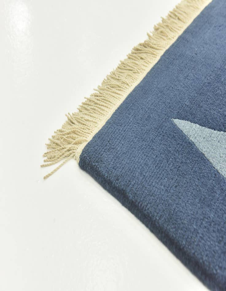 Detail image of  6' 7 x 10'  Hand Knotted Nepal Wool Rug