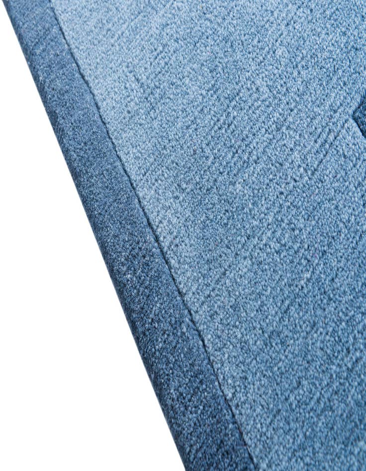 Detail image of  4' 8 x 6' 6  Hand Knotted Nepal Wool Rug