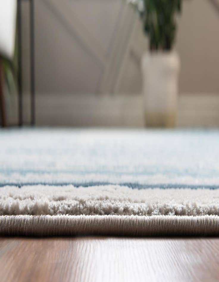 Detail image of  4' x 6' Oasis Rug