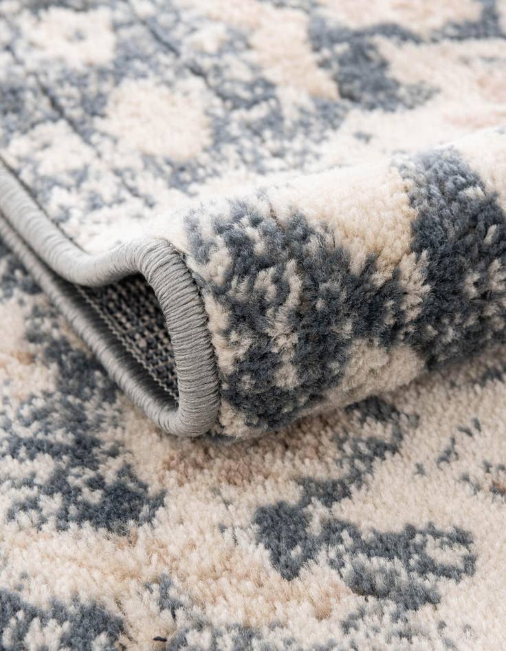 Detail image of  4' x 6' Oregon Rug