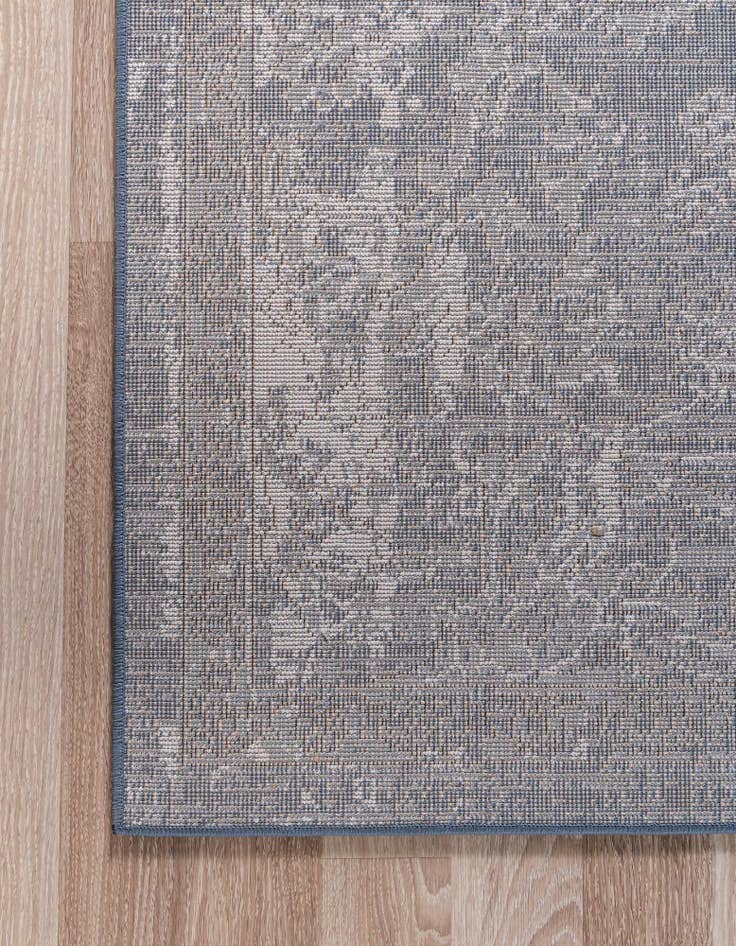 Detail image of  9' x 12' Oregon Rug