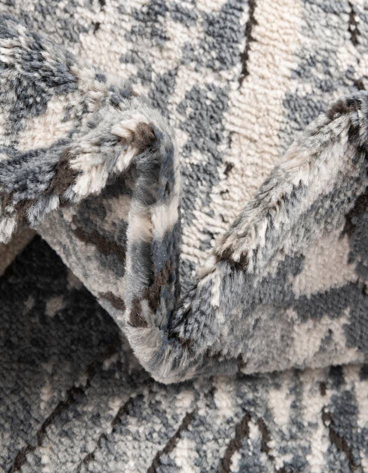 Detail image of  6' x 9' Oregon Rug