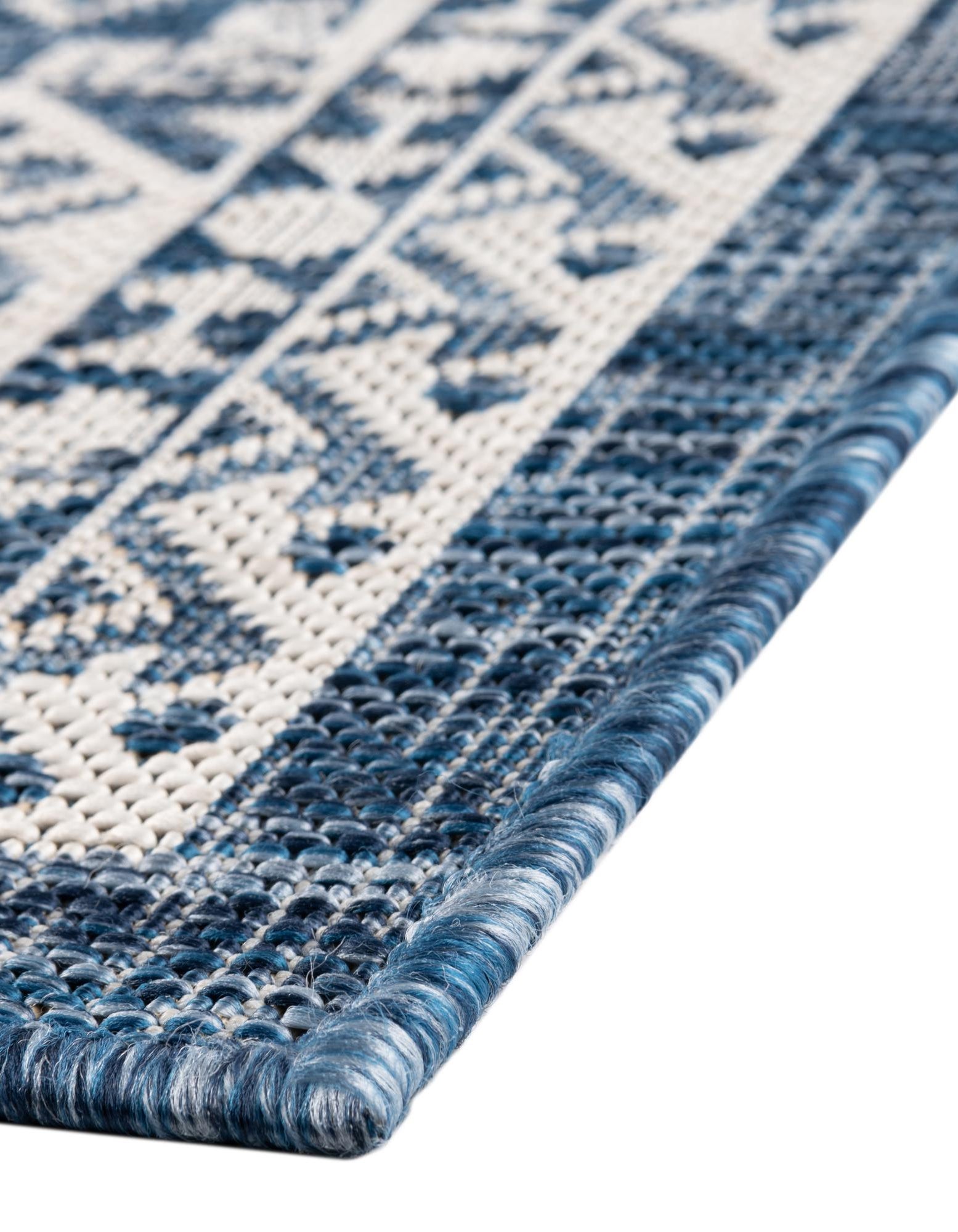 Blue 5' 3 x 7' 10 Aztec Indoor / Outdoor Rug | Rugs.com