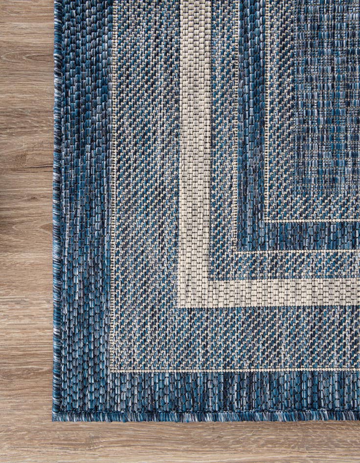Detail image of  10' x 13'  Washable Border Indoor / Outdoor Rug