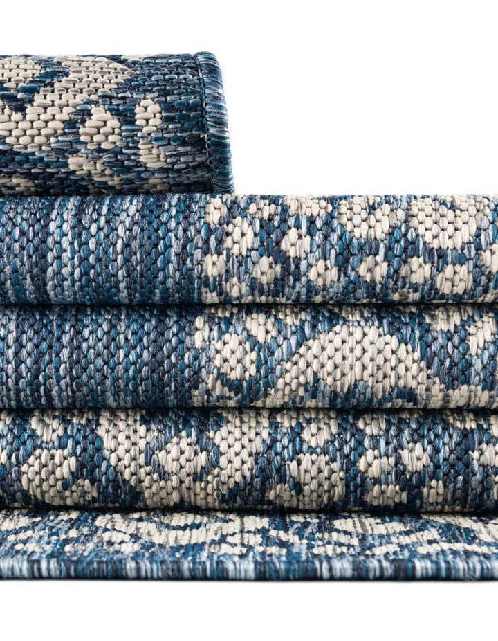 Blue 5' x 8' Border Indoor / Outdoor Rug | Rugs.com