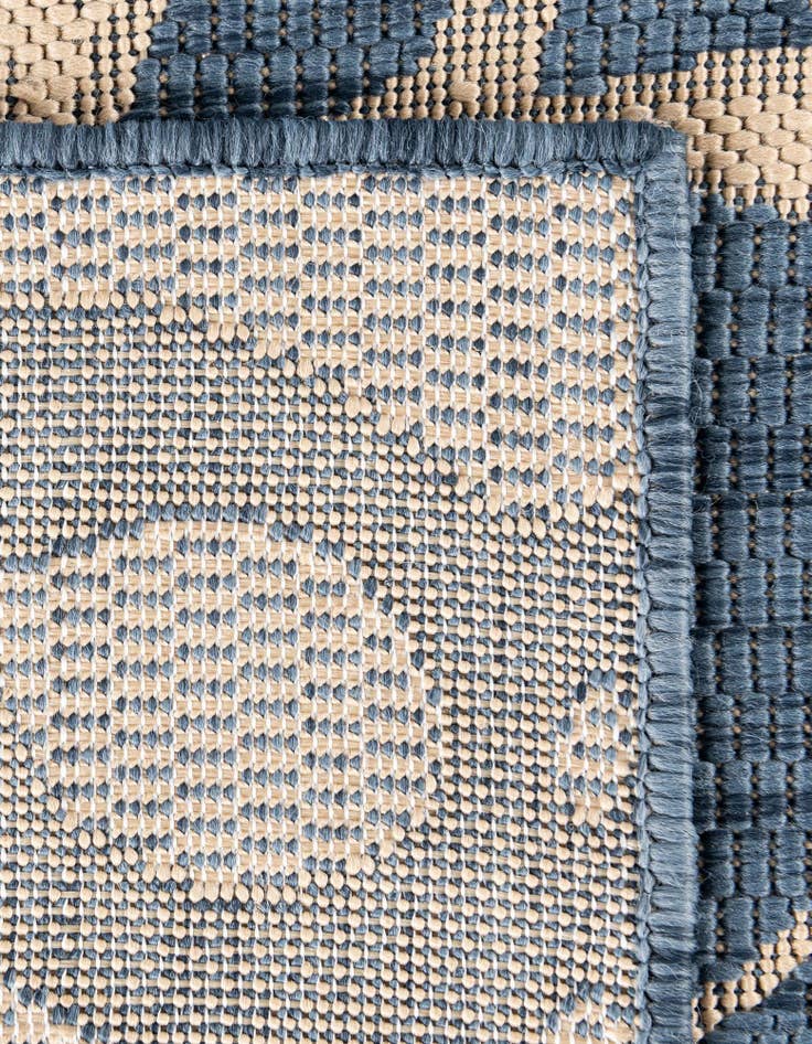 Detail image of  4' x 6'  Washable Botanical Indoor / Outdoor Rug