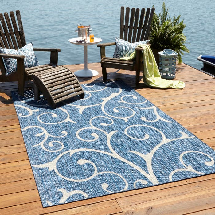 Blue 6' x 9' Border Indoor / Outdoor Rug | Rugs.com