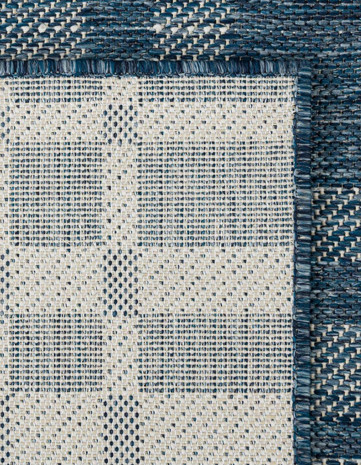 Detail image of  4' x 6'  Washable Checkered Indoor / Outdoor Rug