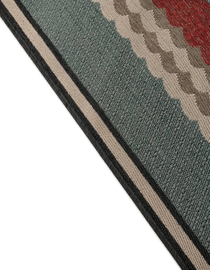 Detail image of  5' 3 x 7' 7  Washable Coastal Indoor / Outdoor Rug