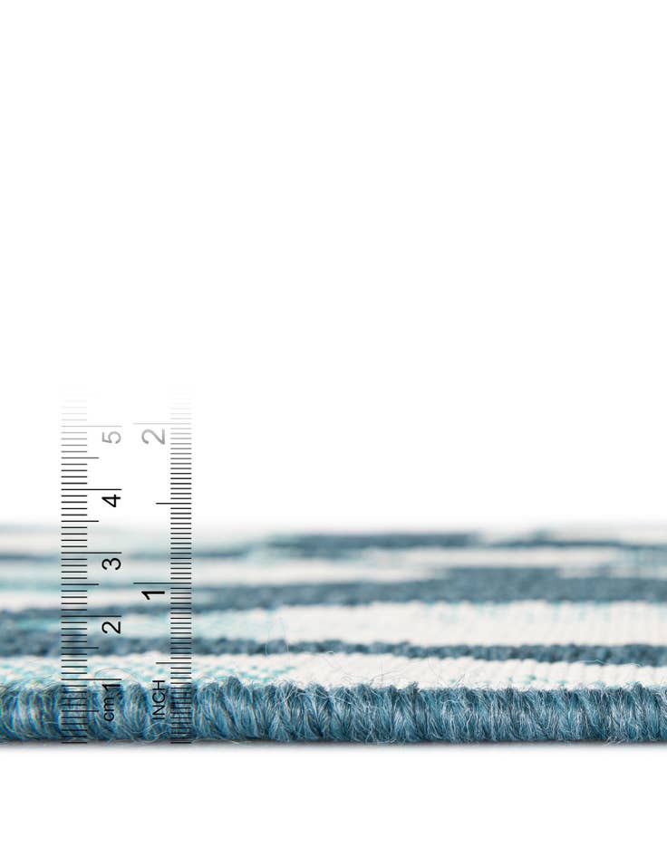 Detail image of  2' x 3'  Washable Coastal Indoor / Outdoor Rug