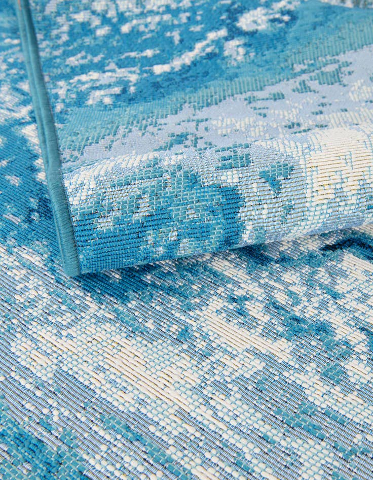 Detail image of  7' 10 x 10'  Washable Modern Indoor / Outdoor Rug