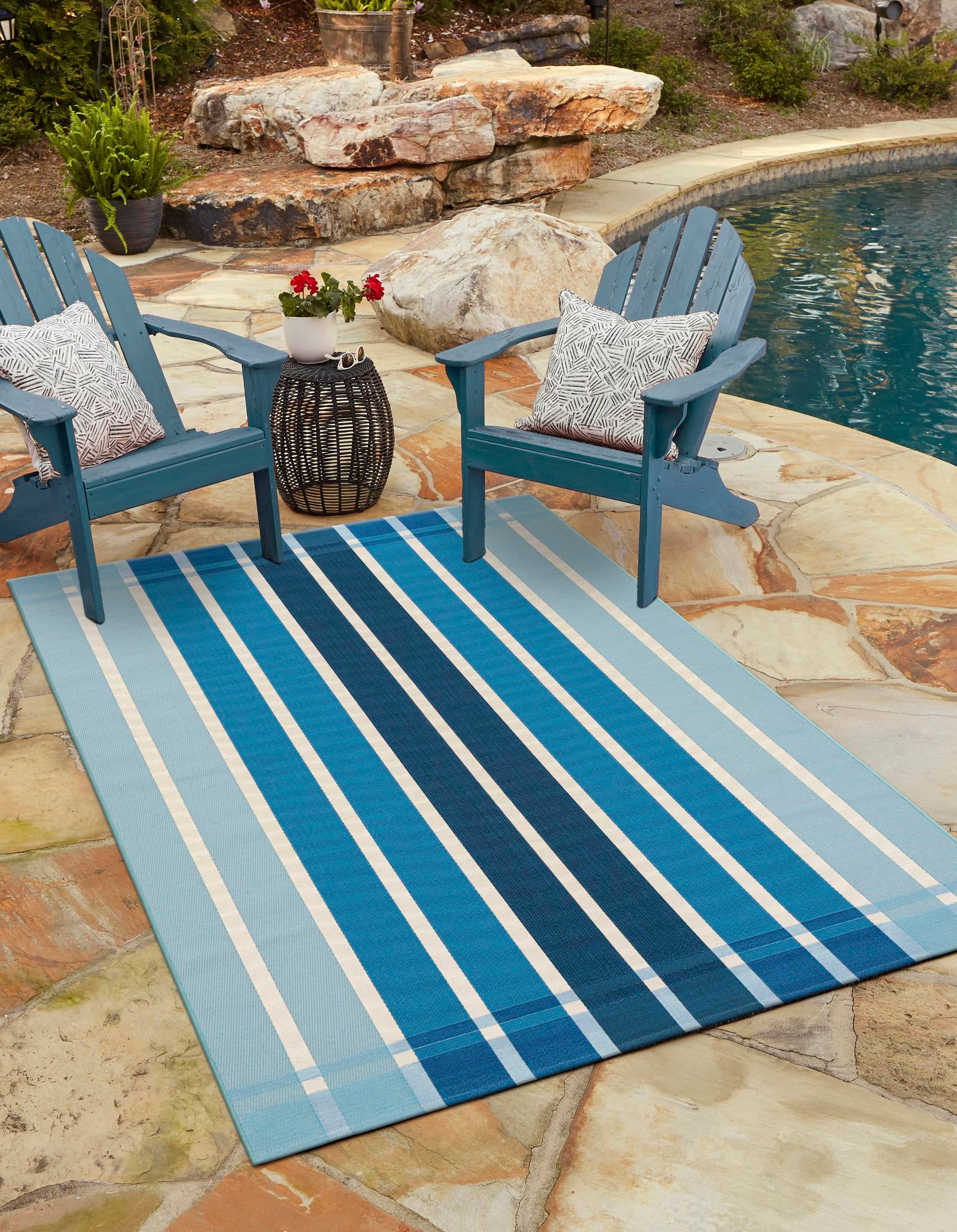Blue 6' x 9' Ribbon Indoor / Outdoor Rug | Rugs.com
