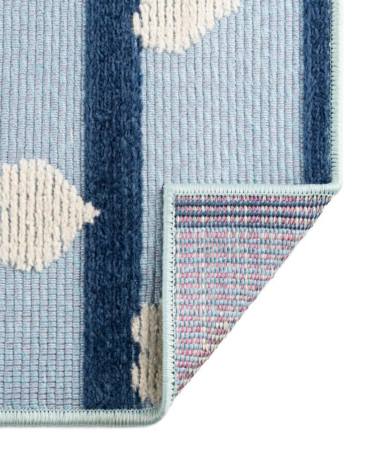 Detail image of  5' 3 x 7' 7  Washable  Indoor / Outdoor Rug