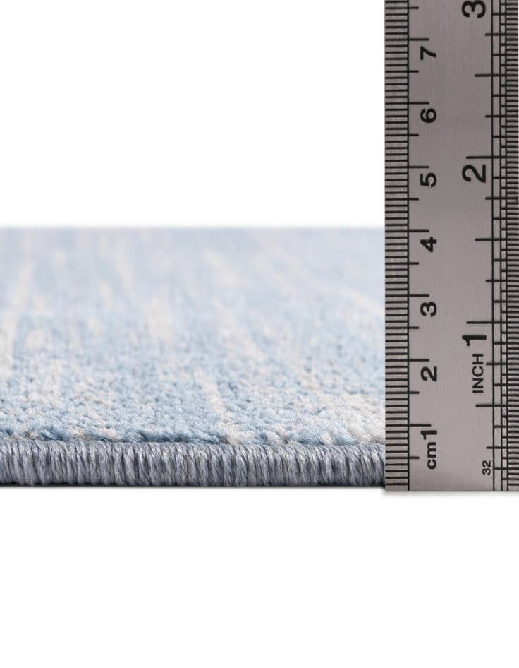 Detail image of  2' 7 x 4'  Washable  Indoor / Outdoor Rug