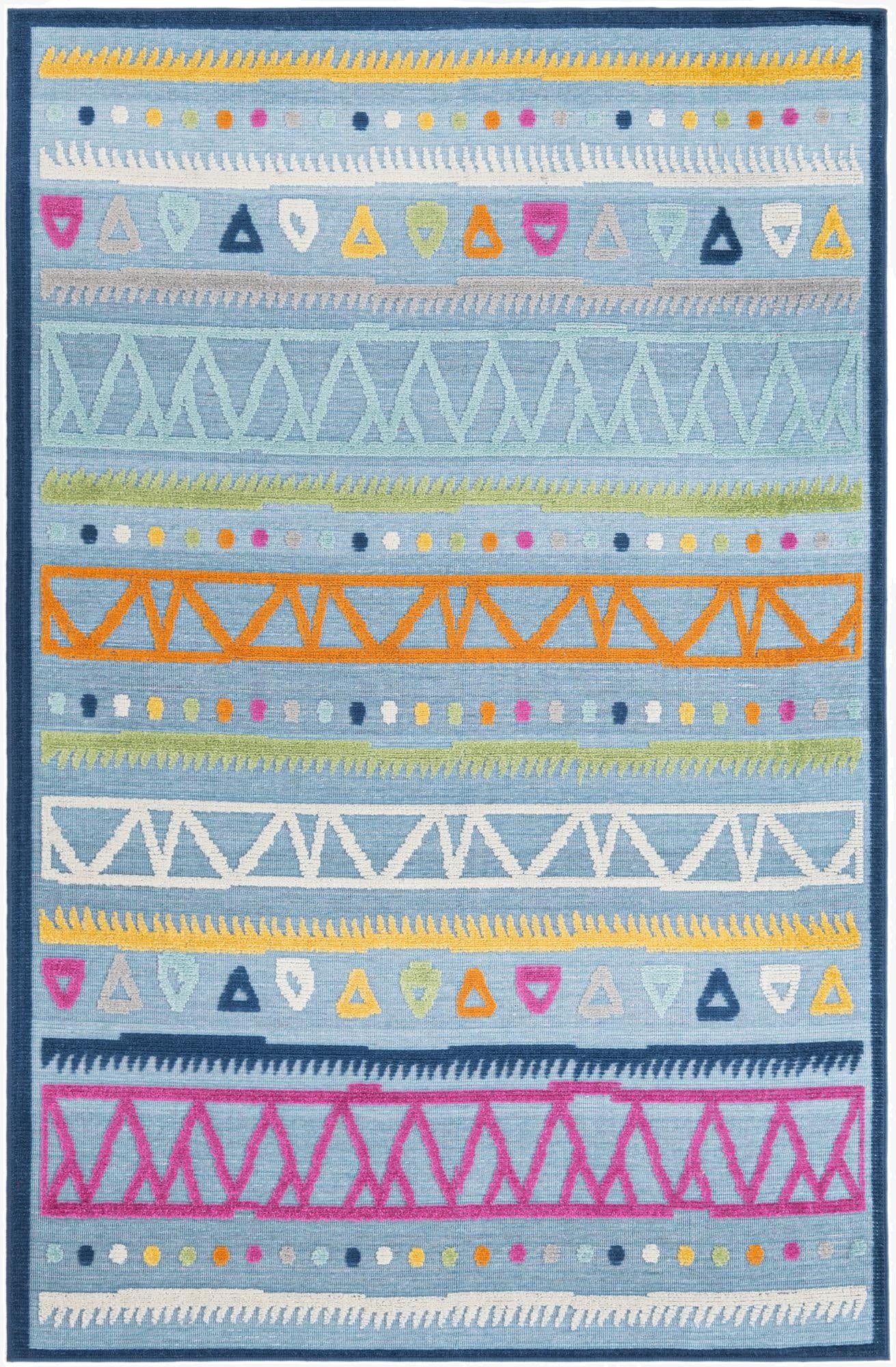  4' 7 x 7' 3  Washable  Indoor / Outdoor Rug