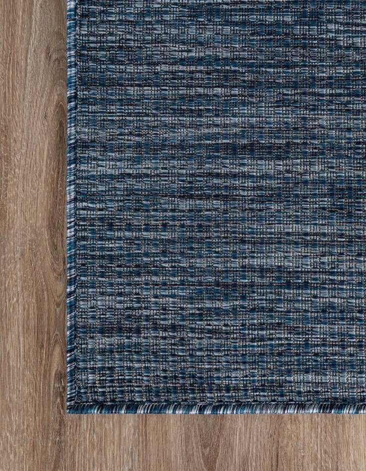 Detail image of  5' 3 x 7'  Washable Solid Indoor / Outdoor Rug