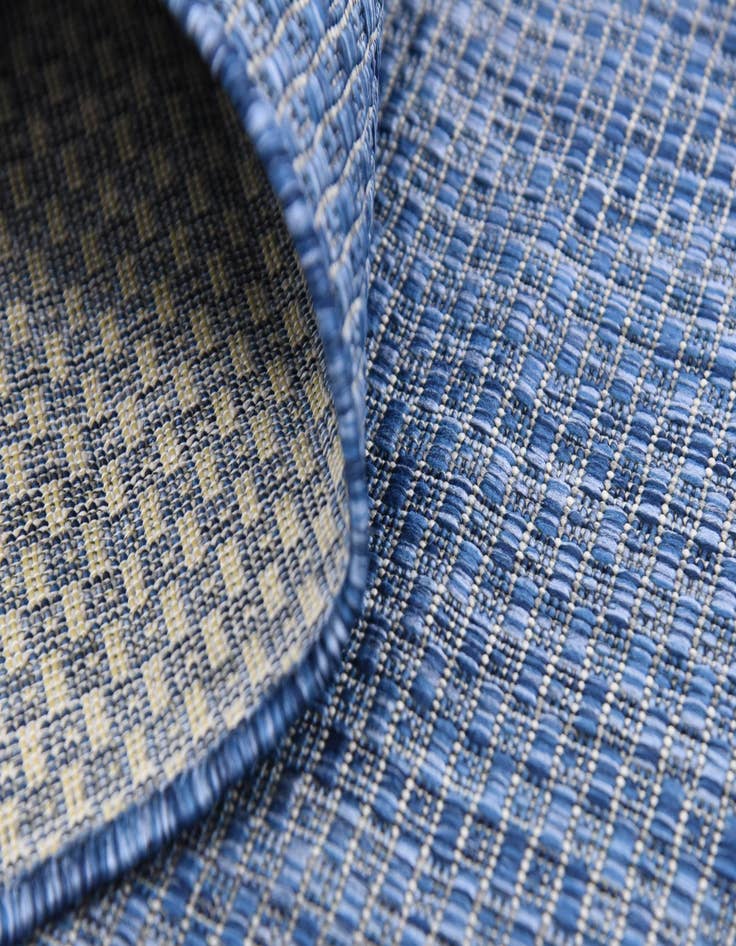 Detail image of  7' x 10'  Washable Solid Indoor / Outdoor Rug