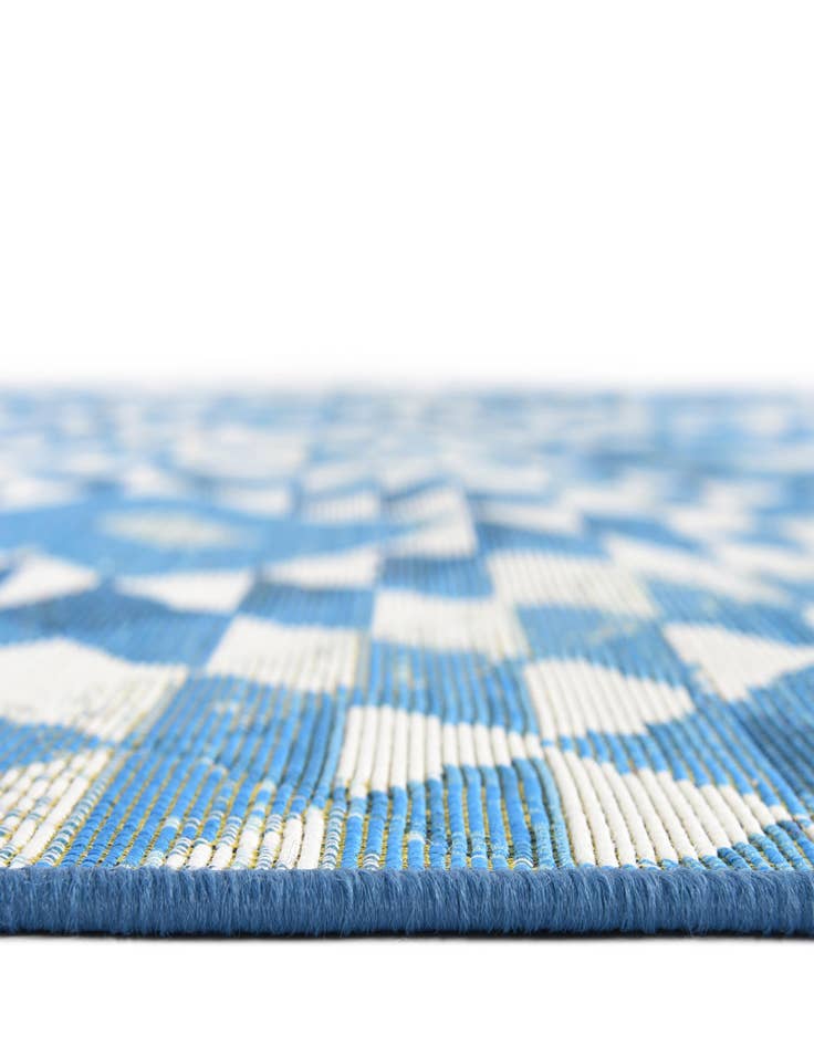 Detail image of  2' x 3'  Washable Southwestern Indoor / Outdoor Rug