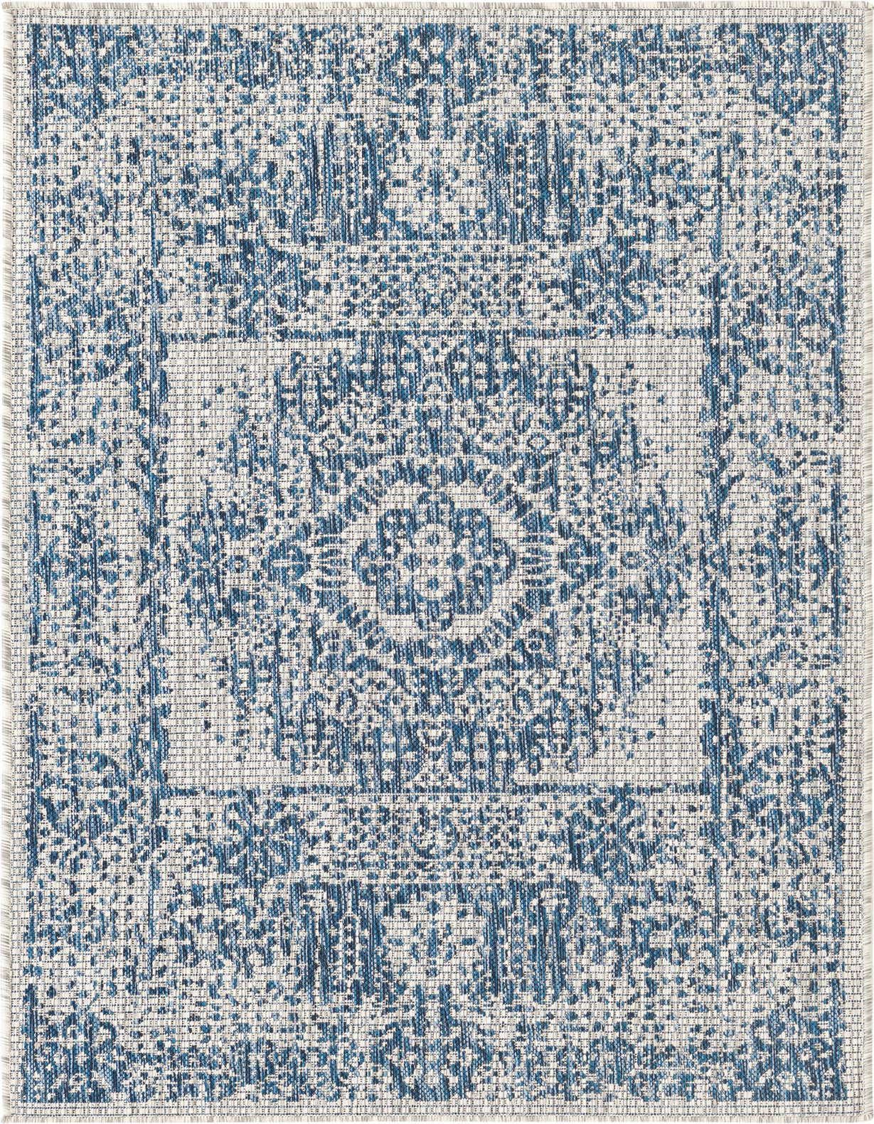 Primary image  3' x 4' 6  Washable Traditional Indoor / Outdoor Rug