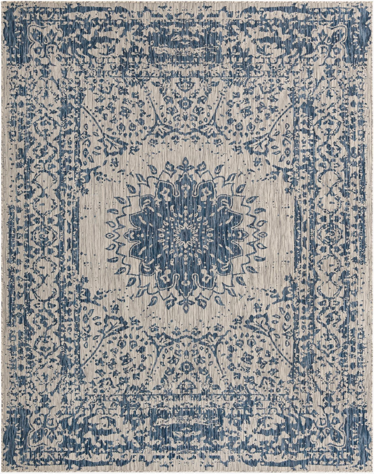  7' 10 x 10'  Washable Traditional Indoor / Outdoor Rug