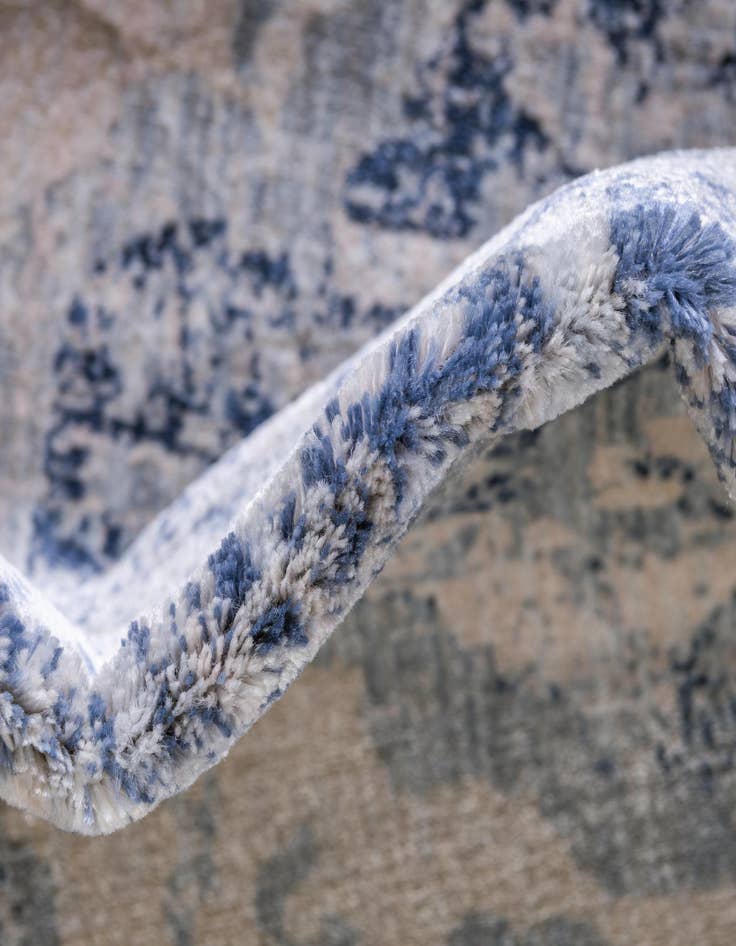 Detail image of  8' x 10' Oxfordshire Rug